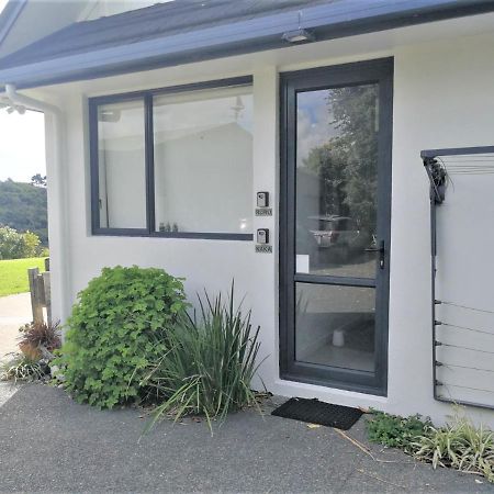 Ruru Lodge Tawharanui Exterior photo