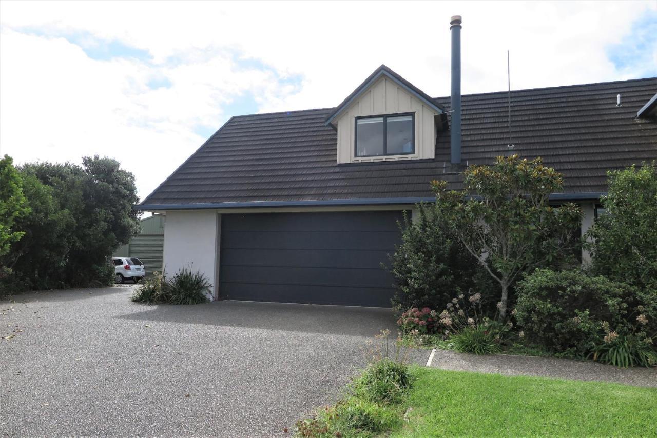 Ruru Lodge Tawharanui Exterior photo